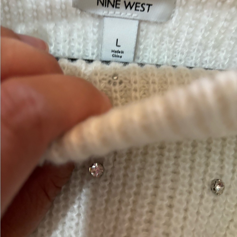 Studded sweater - Picture 3 of 4